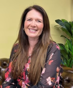 Natalie Smith Headshot 1